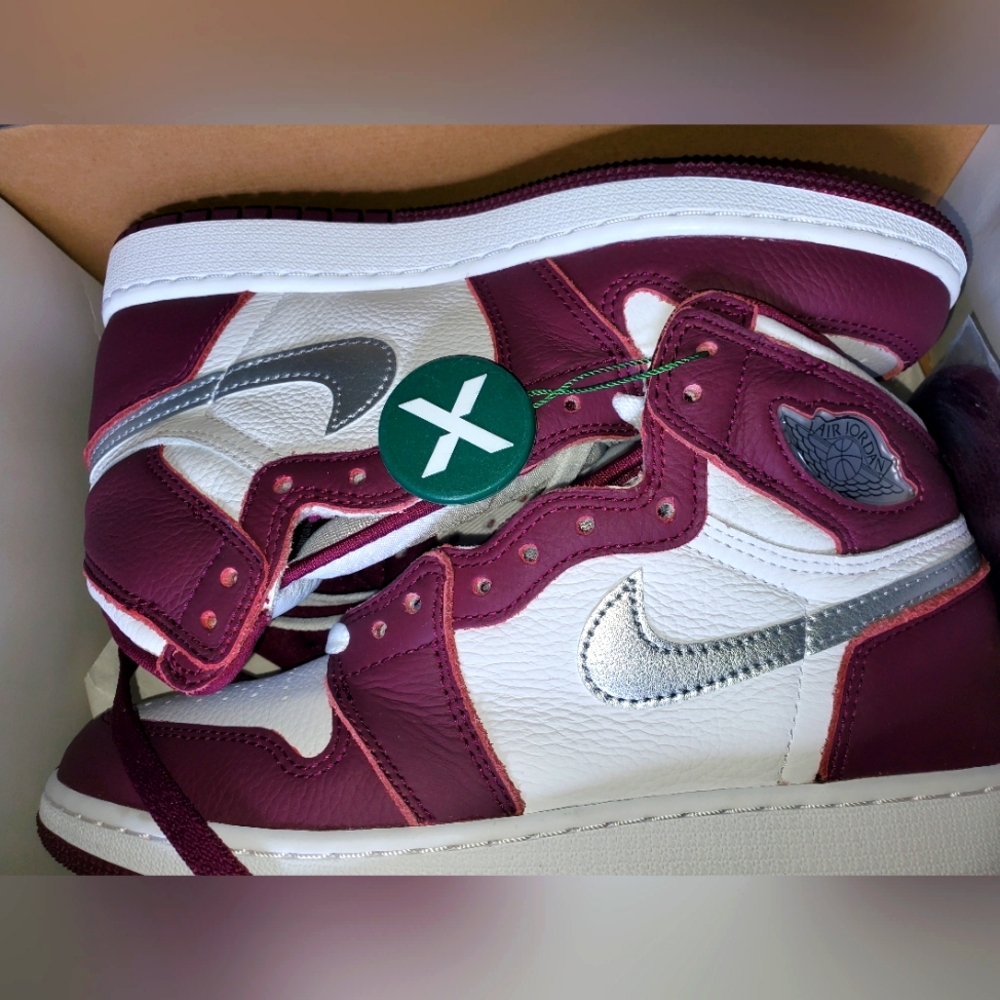 Brand New Big Kids 6 Jordan 1's